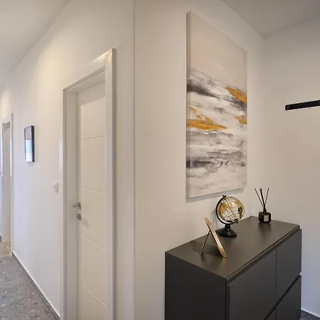 Apartment Solis - Sea View & Pool *