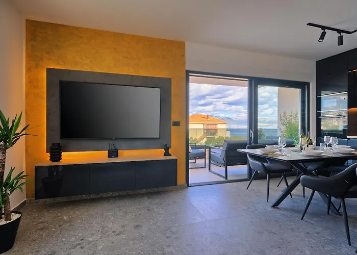 Solis - Sea View & Relax Pool 公寓 *