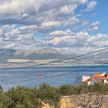 Solis - Sea View & Relax Pool 아파트 *